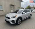 Киа Niro 2020 в Луцке на Automoto.ua Серый Киа Niro, объемом двигателя 1.58 л и пробегом 241 тыс. км за 14600 $, фото 1 на Automoto.ua