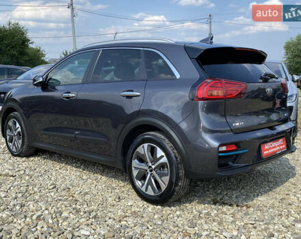 Сірий Кіа Niro, об'ємом двигуна 0 л та пробігом 116 тис. км за 21800 $, фото 21 на Automoto.ua