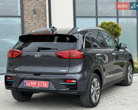 Серый Киа Niro, объемом двигателя 0 л и пробегом 139 тыс. км за 18900 $, фото 25 на Automoto.ua