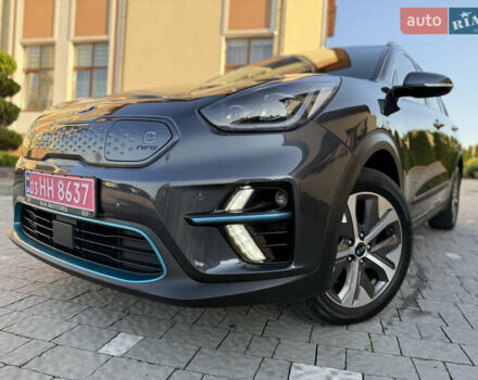 Серый Киа Niro, объемом двигателя 0 л и пробегом 145 тыс. км за 18800 $, фото 22 на Automoto.ua
