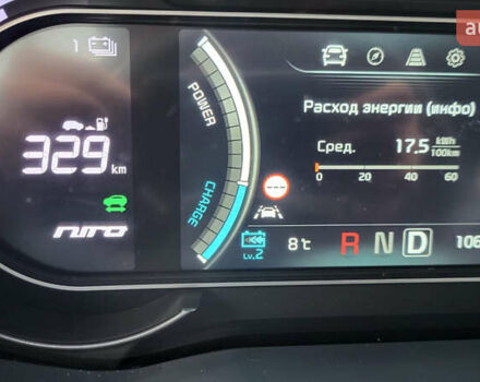 Сірий Кіа Niro, об'ємом двигуна 0 л та пробігом 106 тис. км за 20950 $, фото 21 на Automoto.ua