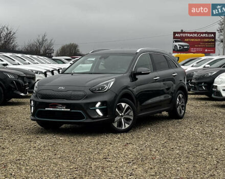 Серый Киа Niro, объемом двигателя 0 л и пробегом 39 тыс. км за 23100 $, фото 2 на Automoto.ua