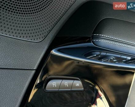 Серый Киа Niro, объемом двигателя 0 л и пробегом 54 тыс. км за 23900 $, фото 36 на Automoto.ua