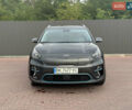 Серый Киа Niro, объемом двигателя 0 л и пробегом 77 тыс. км за 20990 $, фото 1 на Automoto.ua