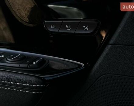 Сірий Кіа Niro, об'ємом двигуна 0 л та пробігом 100 тис. км за 21900 $, фото 6 на Automoto.ua