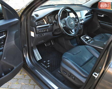 Сірий Кіа Niro, об'ємом двигуна 0 л та пробігом 99 тис. км за 22880 $, фото 15 на Automoto.ua