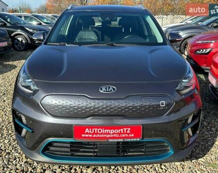 Сірий Кіа Niro, об'ємом двигуна 0 л та пробігом 100 тис. км за 21900 $, фото 26 на Automoto.ua
