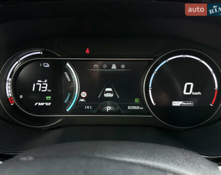 Серый Киа Niro, объемом двигателя 0 л и пробегом 82 тыс. км за 22900 $, фото 45 на Automoto.ua