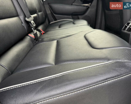 Серый Киа Niro, объемом двигателя 0 л и пробегом 147 тыс. км за 18450 $, фото 63 на Automoto.ua