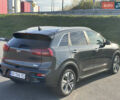 Серый Киа Niro, объемом двигателя 0 л и пробегом 200 тыс. км за 16900 $, фото 5 на Automoto.ua