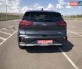 Серый Киа Niro, объемом двигателя 1.6 л и пробегом 58 тыс. км за 20700 $, фото 10 на Automoto.ua