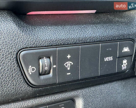 Серый Киа Niro, объемом двигателя 0 л и пробегом 139 тыс. км за 17999 $, фото 30 на Automoto.ua