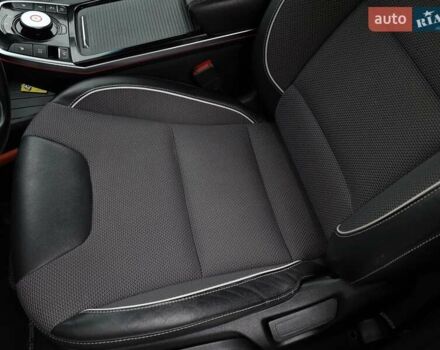 Серый Киа Niro, объемом двигателя 0 л и пробегом 153 тыс. км за 17950 $, фото 23 на Automoto.ua