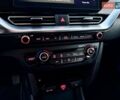 Киа Niro 2021 в Бердичеве на Automoto.ua Серый Киа Niro, объемом двигателя 0 л и пробегом 70 тыс. км за 21350 $, фото 64 на Automoto.ua