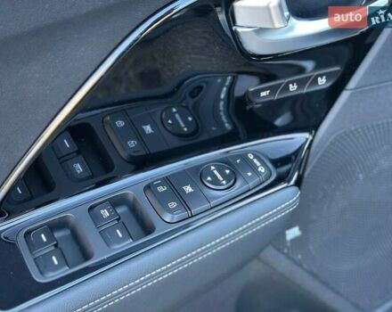 Серый Киа Niro, объемом двигателя 1.6 л и пробегом 57 тыс. км за 24900 $, фото 27 на Automoto.ua