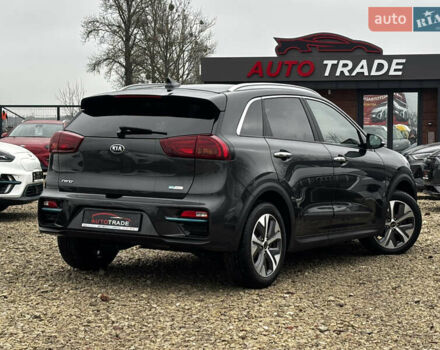 Серый Киа Niro, объемом двигателя 0 л и пробегом 39 тыс. км за 23100 $, фото 10 на Automoto.ua