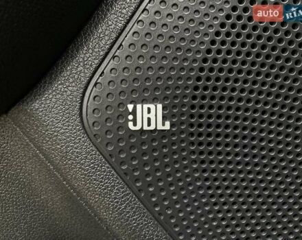 Серый Киа Niro, объемом двигателя 0 л и пробегом 86 тыс. км за 24400 $, фото 4 на Automoto.ua