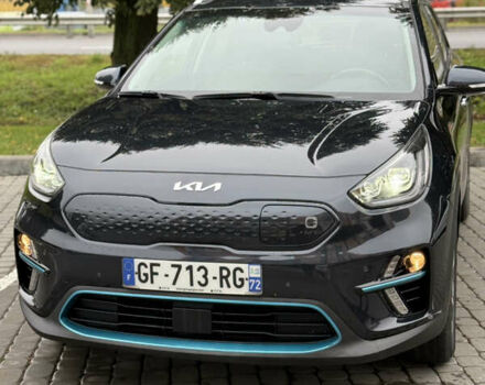 Серый Киа Niro, объемом двигателя 0 л и пробегом 93 тыс. км за 21500 $, фото 6 на Automoto.ua