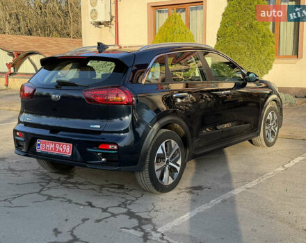 Серый Киа Niro, объемом двигателя 0 л и пробегом 157 тыс. км за 18350 $, фото 17 на Automoto.ua