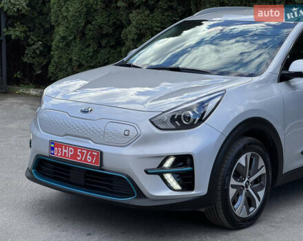 Сірий Кіа Niro, об'ємом двигуна 0 л та пробігом 141 тис. км за 17799 $, фото 21 на Automoto.ua