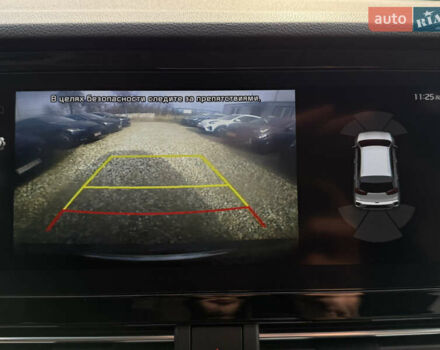 Серый Киа Niro, объемом двигателя 0 л и пробегом 82 тыс. км за 22900 $, фото 70 на Automoto.ua