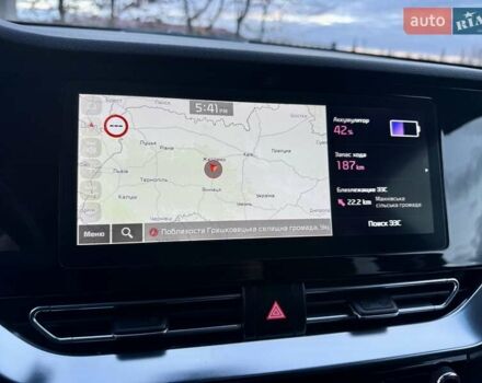 Киа Niro 2021 в Бердичеве на Automoto.ua Серый Киа Niro, объемом двигателя 0 л и пробегом 82 тыс. км за 19250 $, фото 71 на Automoto.ua