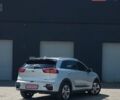 Серый Киа Niro, объемом двигателя 0 л и пробегом 32 тыс. км за 23500 $, фото 13 на Automoto.ua