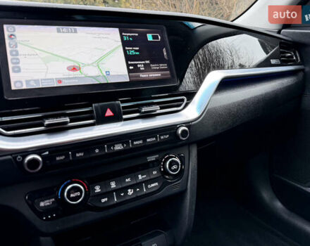 Сірий Кіа Niro, об'ємом двигуна 0 л та пробігом 149 тис. км за 17350 $, фото 52 на Automoto.ua