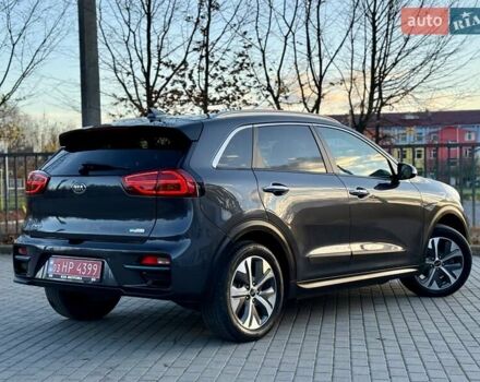 Киа Niro 2021 в Бердичеве на Automoto.ua Серый Киа Niro, объемом двигателя 0 л и пробегом 82 тыс. км за 19250 $, фото 18 на Automoto.ua