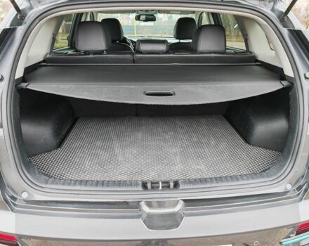 Сірий Кіа Niro, об'ємом двигуна 0 л та пробігом 76 тис. км за 18700 $, фото 7 на Automoto.ua