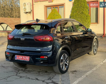Серый Киа Niro, объемом двигателя 0 л и пробегом 157 тыс. км за 18350 $, фото 14 на Automoto.ua