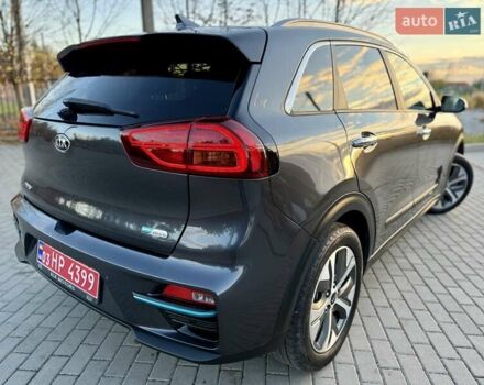 Киа Niro 2021 в Бердичеве на Automoto.ua Серый Киа Niro, объемом двигателя 0 л и пробегом 82 тыс. км за 19250 $, фото 20 на Automoto.ua