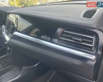 Сірий Кіа Niro, об'ємом двигуна 0 л та пробігом 140 тис. км за 18500 $, фото 28 на Automoto.ua