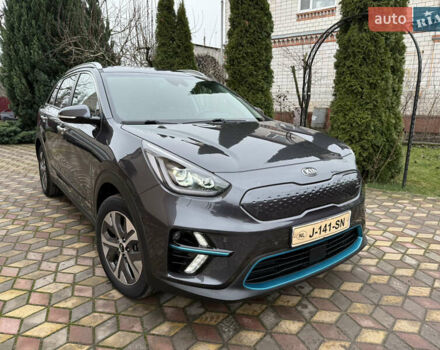 Сірий Кіа Niro, об'ємом двигуна 0 л та пробігом 50 тис. км за 22300 $, фото 20 на Automoto.ua