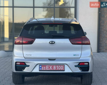 Серый Киа Niro, объемом двигателя 0 л и пробегом 139 тыс. км за 17999 $, фото 14 на Automoto.ua