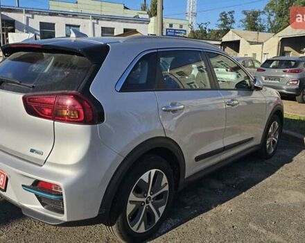 Серый Киа Niro, объемом двигателя 0 л и пробегом 39 тыс. км за 22700 $, фото 9 на Automoto.ua