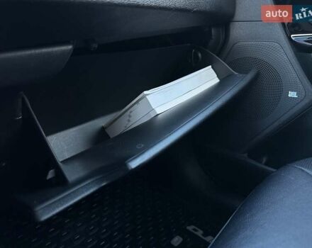 Сірий Кіа Niro, об'ємом двигуна 0 л та пробігом 100 тис. км за 21900 $, фото 67 на Automoto.ua