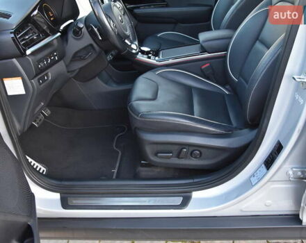 Серый Киа Niro, объемом двигателя 0 л и пробегом 23 тыс. км за 24590 $, фото 13 на Automoto.ua