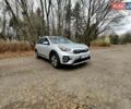 Сірий Кіа Niro, об'ємом двигуна 1.58 л та пробігом 115 тис. км за 19800 $, фото 8 на Automoto.ua