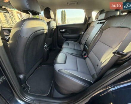 Серый Киа Niro, объемом двигателя 0 л и пробегом 157 тыс. км за 18350 $, фото 45 на Automoto.ua