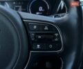 Сірий Кіа Niro, об'ємом двигуна 0 л та пробігом 100 тис. км за 21900 $, фото 43 на Automoto.ua