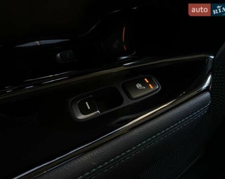 Серый Киа Niro, объемом двигателя 0 л и пробегом 67 тыс. км за 23400 $, фото 63 на Automoto.ua