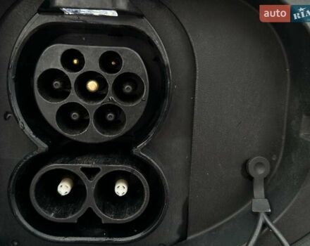 Серый Киа Niro, объемом двигателя 0 л и пробегом 62 тыс. км за 24600 $, фото 33 на Automoto.ua