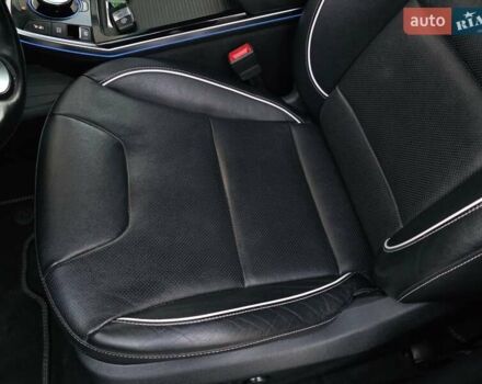 Сірий Кіа Niro, об'ємом двигуна 0 л та пробігом 136 тис. км за 18899 $, фото 23 на Automoto.ua