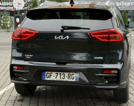 Серый Киа Niro, объемом двигателя 0 л и пробегом 93 тыс. км за 21500 $, фото 4 на Automoto.ua