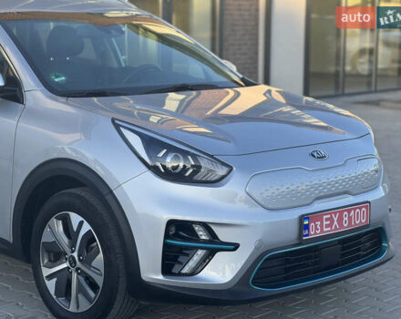 Серый Киа Niro, объемом двигателя 0 л и пробегом 139 тыс. км за 17999 $, фото 12 на Automoto.ua