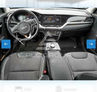 Сірий Кіа Niro, об'ємом двигуна 0 л та пробігом 171 тис. км за 21500 $, фото 22 на Automoto.ua