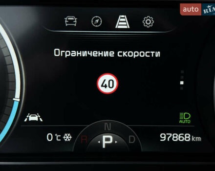 Сірий Кіа Niro, об'ємом двигуна 0 л та пробігом 97 тис. км за 22900 $, фото 45 на Automoto.ua