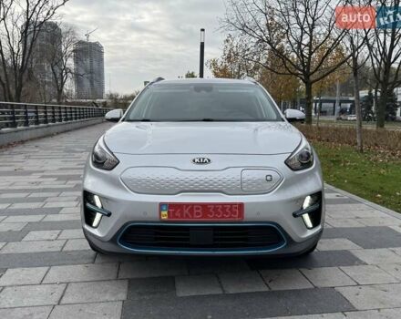 Сірий Кіа Niro, об'ємом двигуна 0 л та пробігом 101 тис. км за 19300 $, фото 7 на Automoto.ua
