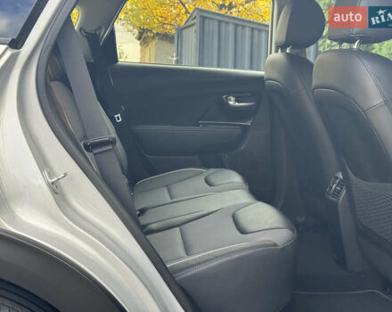 Сірий Кіа Niro, об'ємом двигуна 0 л та пробігом 141 тис. км за 17799 $, фото 42 на Automoto.ua